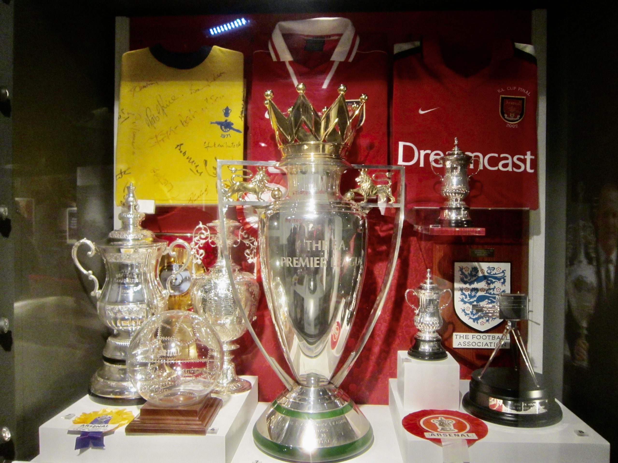 Brighton & Hove Albion và Arsenal trước trận Premier League ngày 19/09/2026
